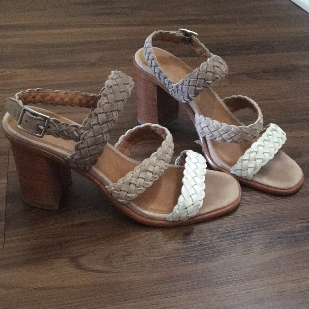 Cute neutral tones heels.